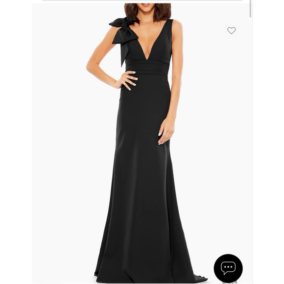 Mac Duggal Dresses & Skirts - NWT Mac Duggal V-Neck A-Line Gown SZ 14 (no bow)